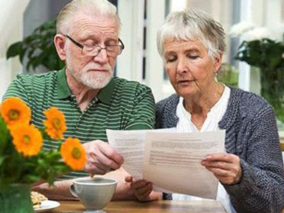 Могут ли пенсионеры не платить налог на имущество?