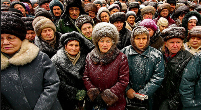 Социологи рассказали, сколько российских семей оказались на грани нищеты.