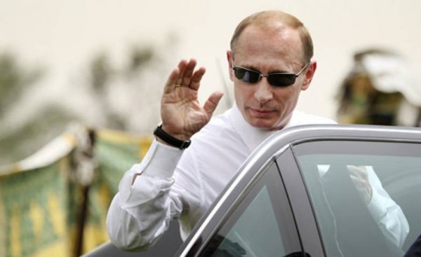 Сила в ПРАВДЕ » Россия » Владимир Путин вытянул Россию из многолетней кабалы..........