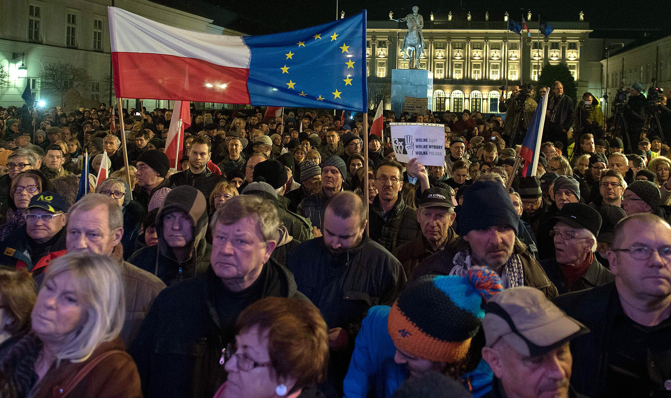 Polexit. Польша рискует стать страной-изгоем в ЕС