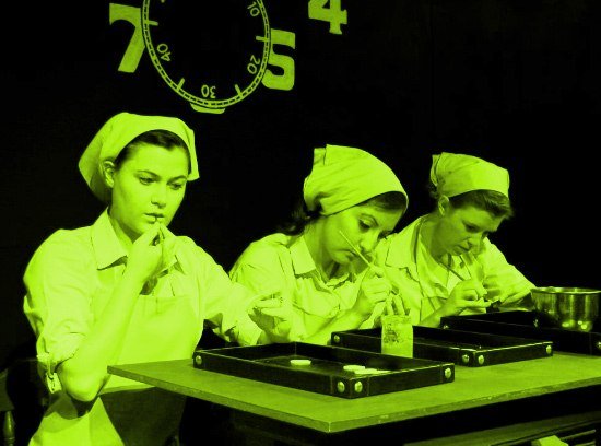 Как в США и Франции работниц радиацией облучали