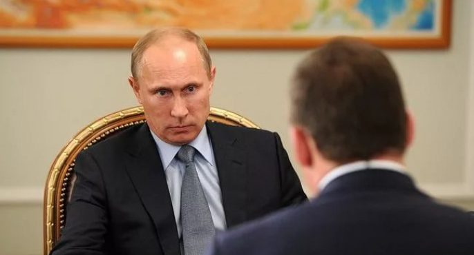Владимир Путин начал очередные кадровые перестановки