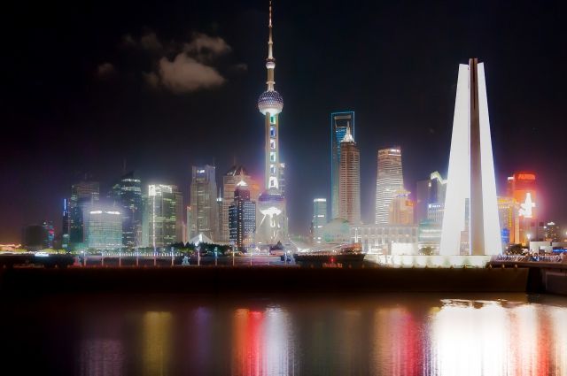 Власти Китая решили ограничить население Шанхая 25 млн человек