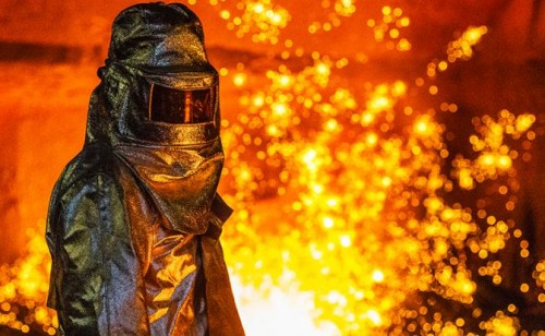 Битва за металл: США намерены либо купить, либо сломать Россию