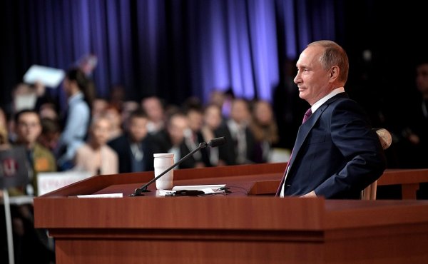 Президента Владимира Путина наградили за открытость прессе