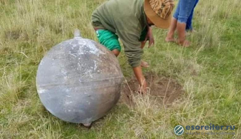 «Инопланетный» шар свалился с неба в Перу