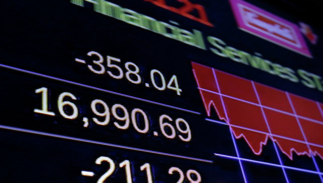 Эксперт о катастрофическом падении индекса Dow Jones: Всё будет зависеть от внутриполитических разборок в Штатах