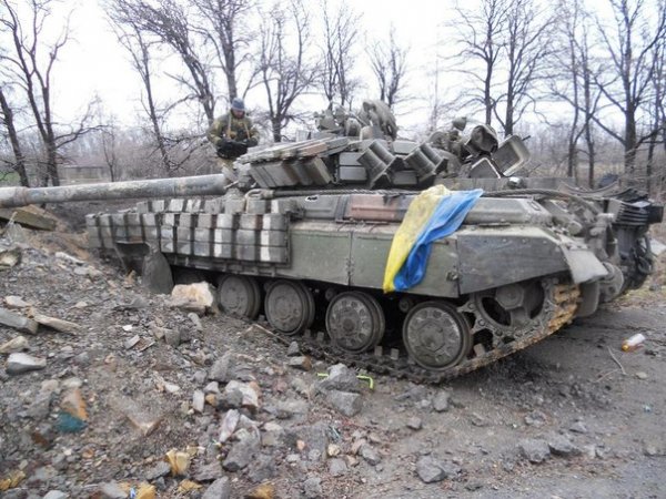 20 ополченцев на «Жигулях» разбили колонну ВСУ и захватили 5 танков