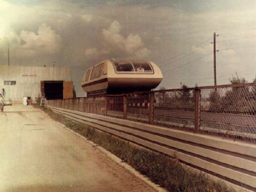 Первые в мире поезда на магнитной подвеске сделаны в СССР
