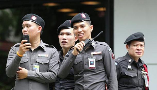 В Таиланде разыскивают лиц, пытавшихся навести порчу на премьер-министра