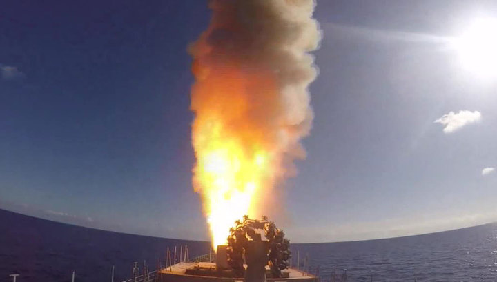 У берегов Камчатки корабль ТОФ осуществил электронные пуски крылатых ракет