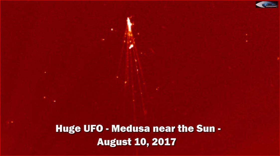 Огромный НЛО - Медуза возле Солнца - 10 августа 2017