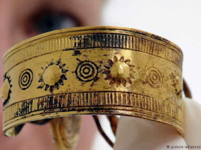 В Сочи показали золотые находки времён античности [ВИДЕО]
