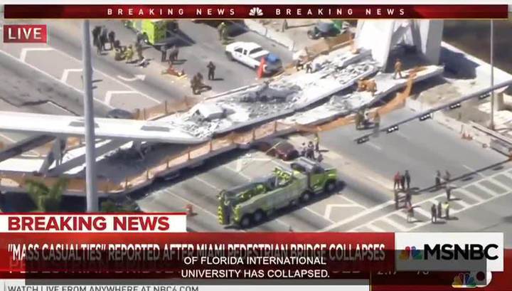 В Майами обрушился пешеходный мост: есть пострадавшие
