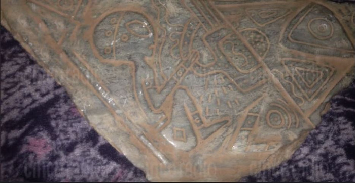 В Мексике обнаружены гравюры с изображениями пришельцев и космических кораблей