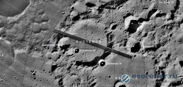 На снимке Луны исследователи увидели прямоугольное строение