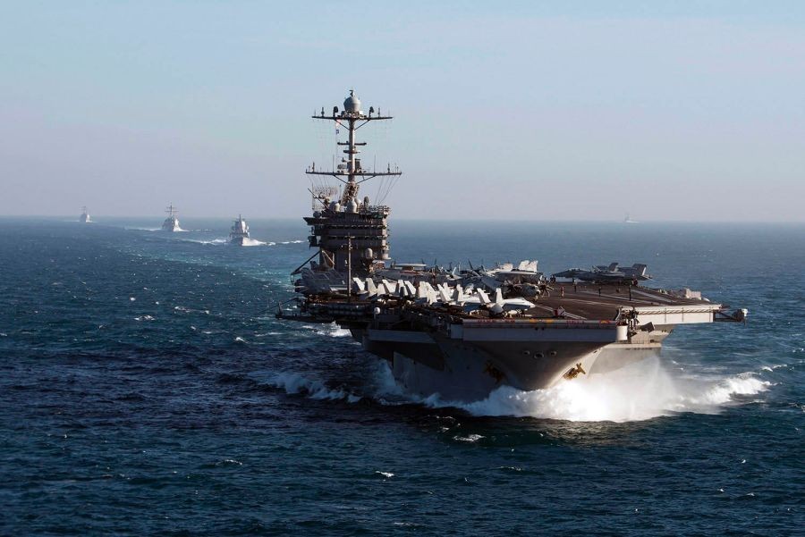 США решили отправить к Сирии ударную группу кораблей с авианосцем "Гарри Трумэн