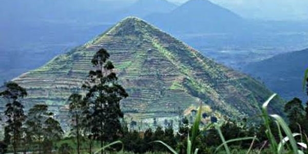 Гунунг Паданг – древнейшие пирамиды Земли?