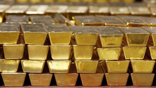 Стратегический актив: зачем государства скупают золото и вывозят его из США
