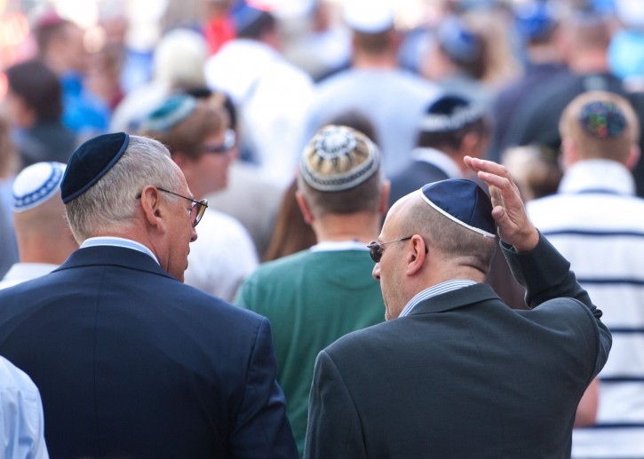 Совет евреев Германии посоветовал не носить кипу в больших городах