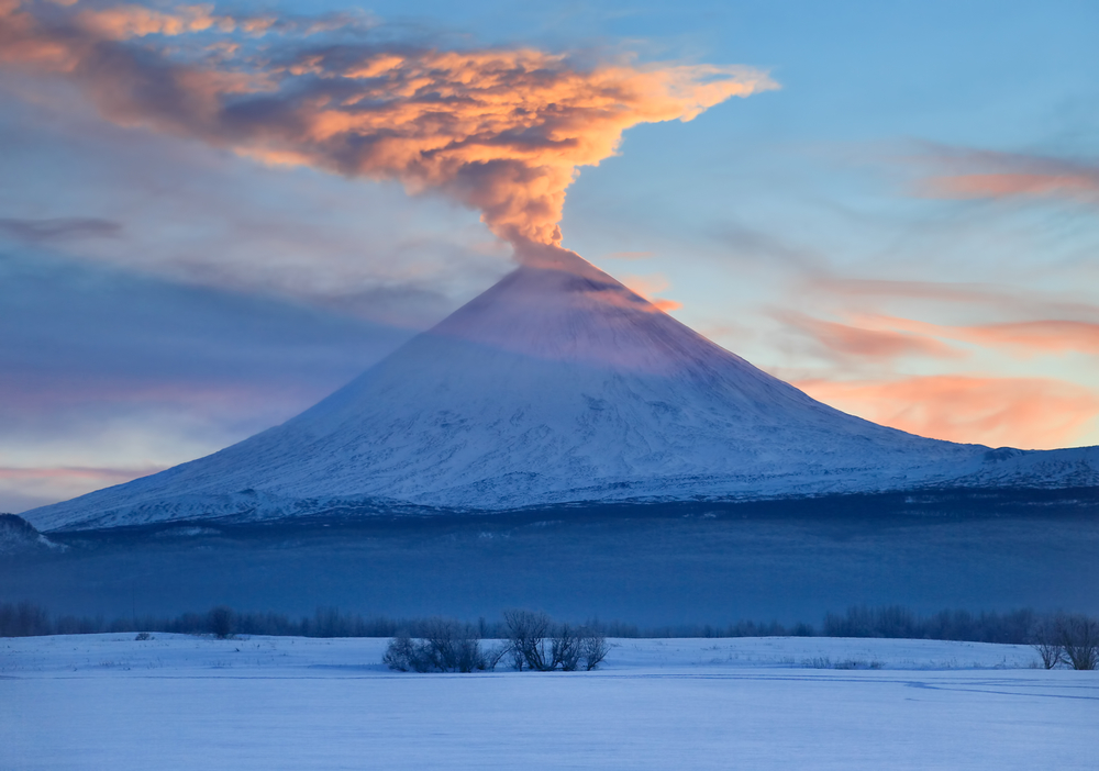 На Камчатке активизировался вулкан Ключевской