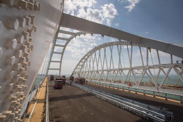 В Киеве предложили забрать у России Крымский мост как 