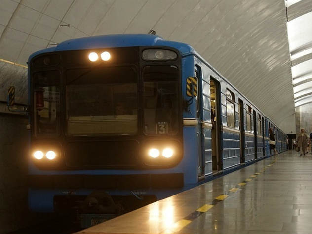 Московский студент ради лайков прыгнул под поезд метро