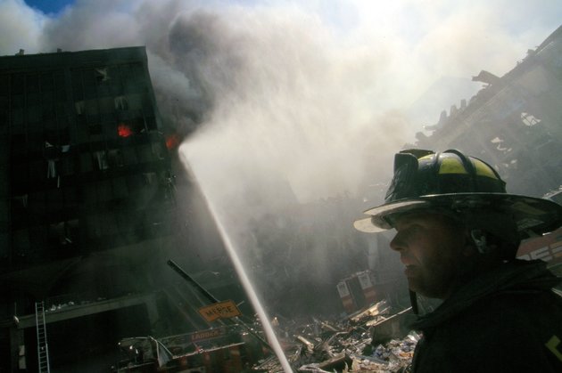 Тушивших башни-близнецы пожарных загадочно поразил рак крови