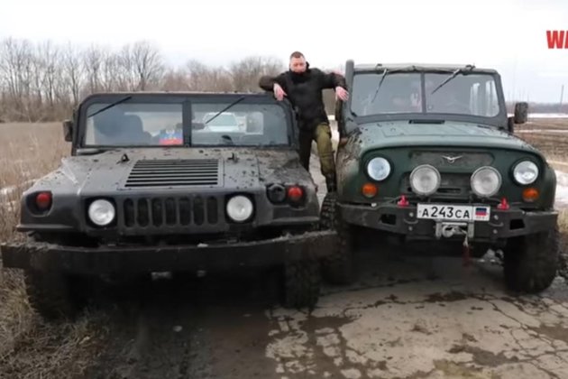Битва военных УАЗ и Hummer попала на видео