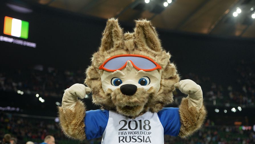 Футбольные фанаты узнают гостеприимство России: к мундиалю готовят насыщенную программу