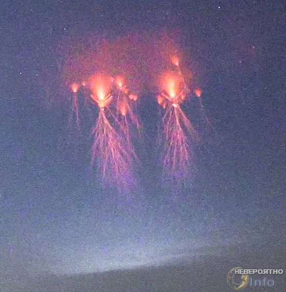 Спрайты-медузы в небе над Оклахомой
