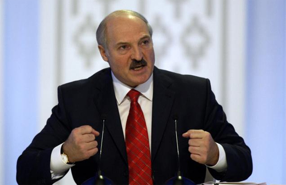 Лукашенко призвал к управлению по-сталински
