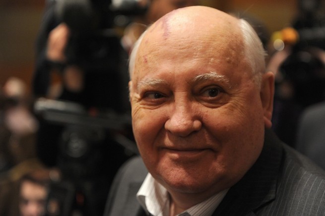 Горбачев cбежал из России