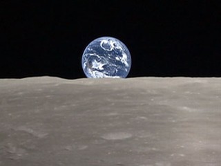Восход Земли на Луне!