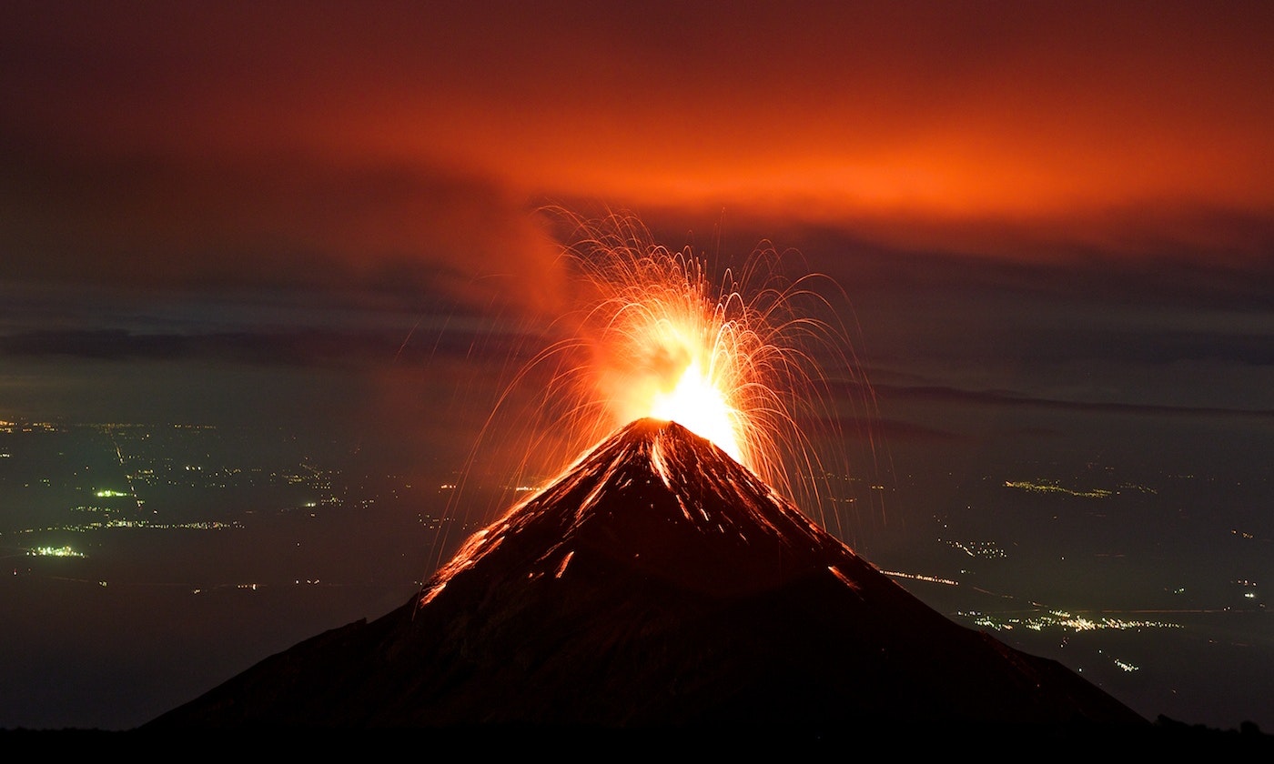 Число жертв извержения вулкана в Гватемале возросло до 25