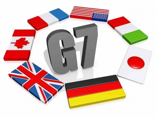 Раскол в G7: в ЕС предложили исключить США из мирового сообщества