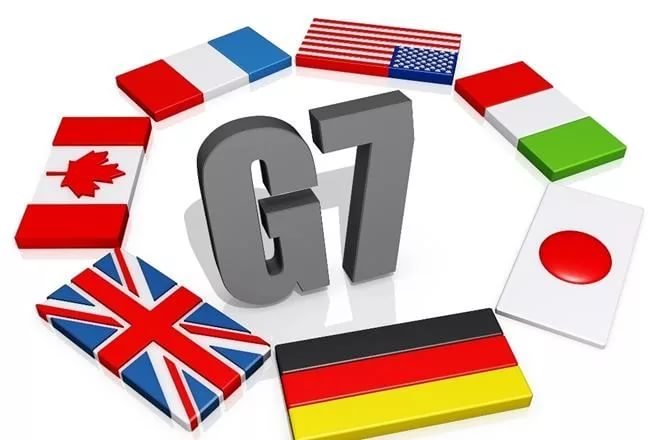 Зачем нашей власти чужая G7? Лучше быть ближе к своему народу!