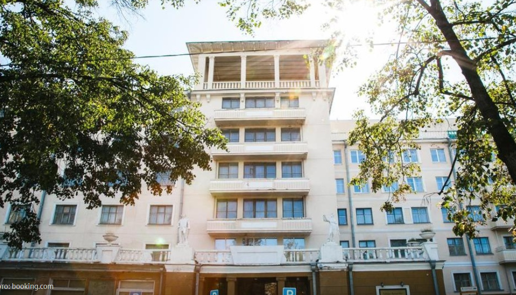 Одна гостиница в центре опозорила Екатеринбург в глазах уругвайцев. Ожидание — реальность