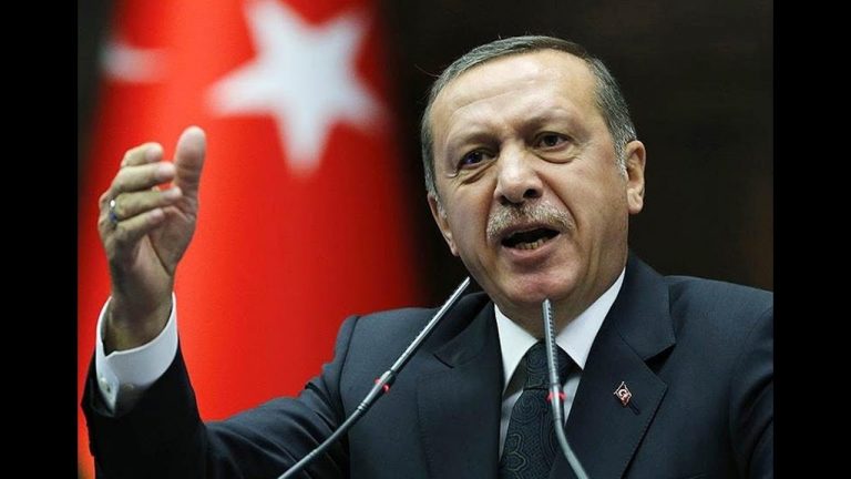 Эрдоган объявил о переименовании Турции в Османскую империю, а должности президента в султана
