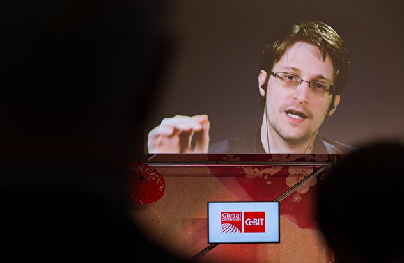 Сноуден заявил о коррумпированности правительства РФ, которое предоставило ему убежище