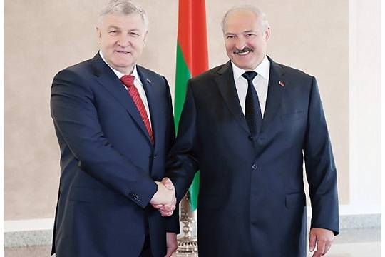 Александр Лукашенко пригрел адмирала-бандеровца