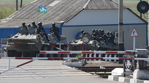 Киев отдал войскам приказ готовиться к десантированию на границу с РФ