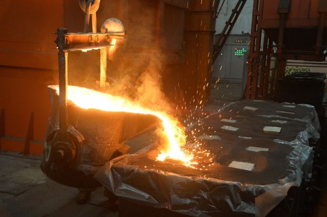 Советник Трампа назвал условие отмены пошлин на сталь из Европы