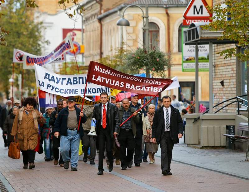 Доигрались: политика русофобии привела Латвию на финансовое дно