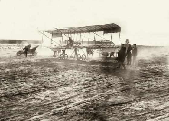 В Петербурге энтузиасты воссоздали самолеты Первой мировой войны