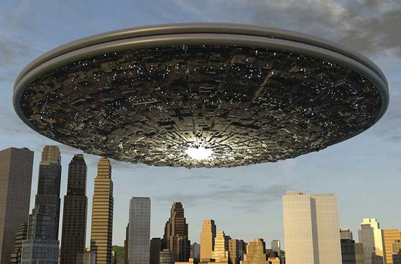 Жители Нью-Йорка стали свидетелем пролета над мегаполисом гигантского НЛО