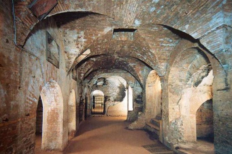 Катакомбы Рима или подземная столица Италии