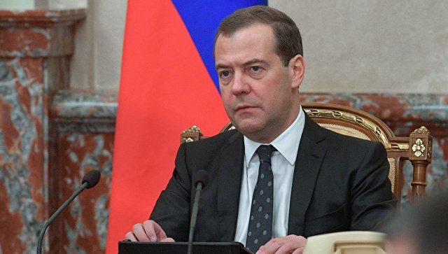 "Единой России" надо разобраться в неудачах на выборах, заявил Медведев