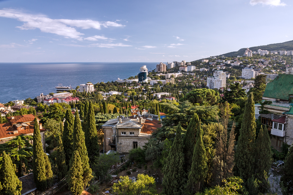 Крым круглый год: Ялта вошла в топ-10 курортов, куда поедут отдыхать в ноябре