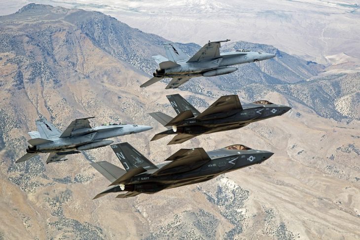 Провокация не прошла: хвалёные F-35 опозорились уже на подлёте к Сирии